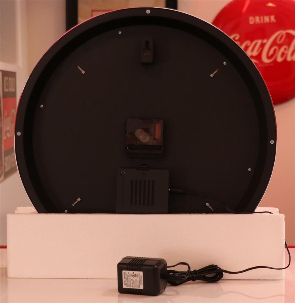 Neonetics Mopar Hemi Neon Clock - Thumbnail 3